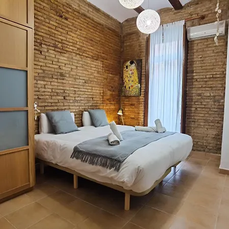 Enjoy 4 Pax At Ruzafa With Sunny Terrace Apartment